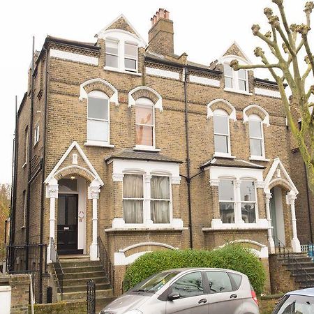 Veeve Apartment Dartmouth Park Road Tufnell Park London Exteriör bild